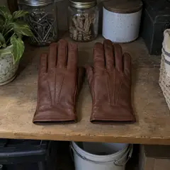chestnut leather gloves, as photographed